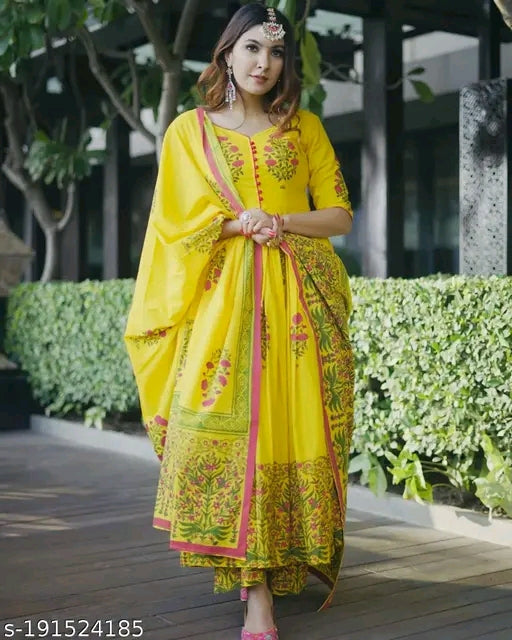 KHUHA CARRY KURTI