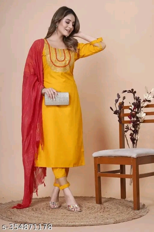 Women Fashion Traditional Kurta Set with Pant And Dupatta