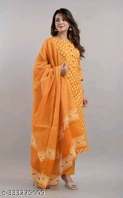 Fashionable Women Kurta Sets